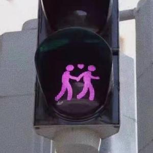 日本娇小白嫩HD
